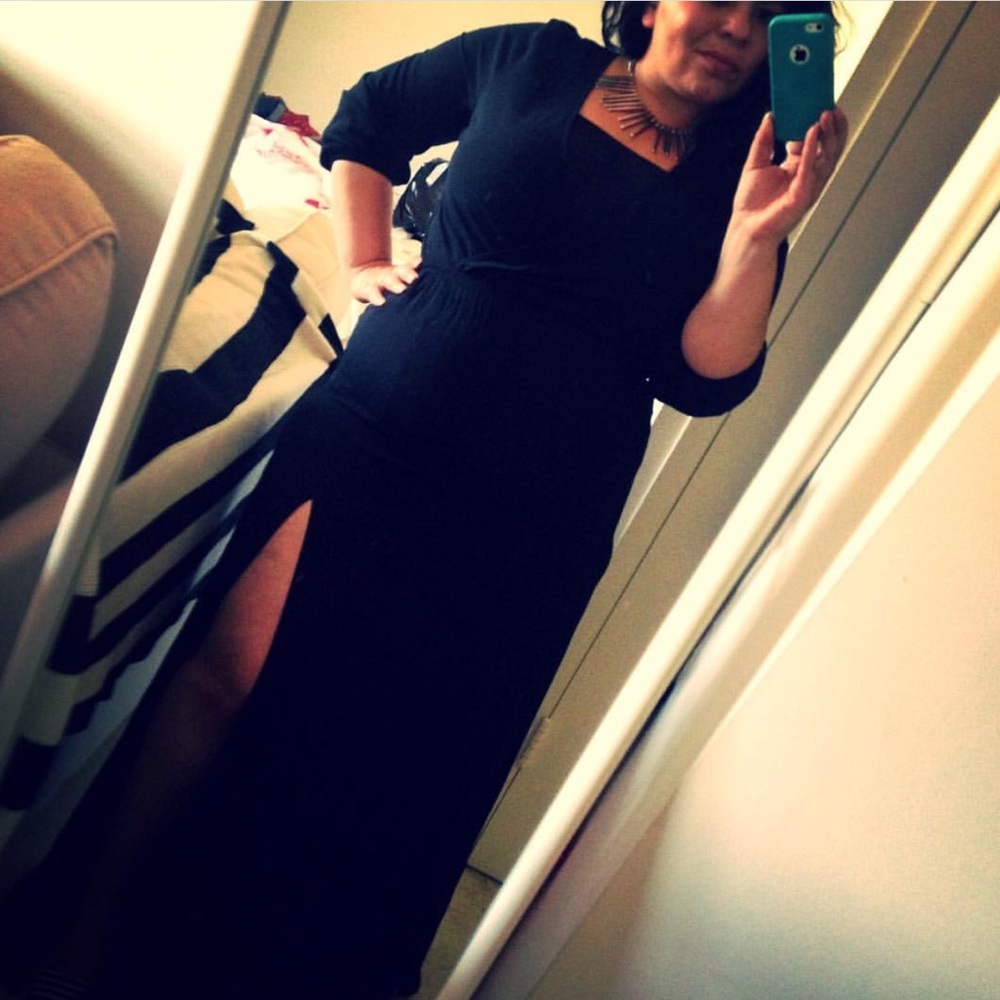 Black Formal Dress from Express. Size (L)